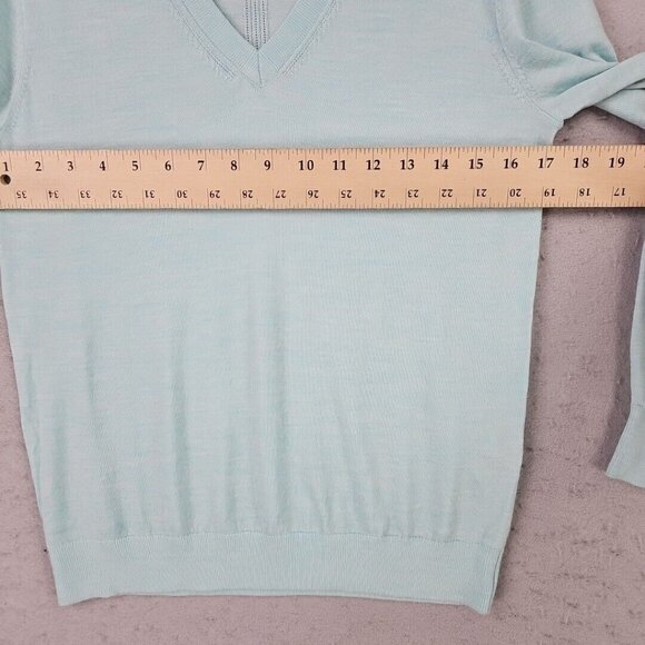 Banana Republic 100% Merino Wool Sweater Womens XS Pastel Aqua Lightweight Chic - Picture 5 of 7